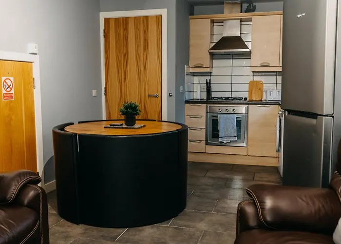 Belfast City Self Catering 3 Bedroom Town House